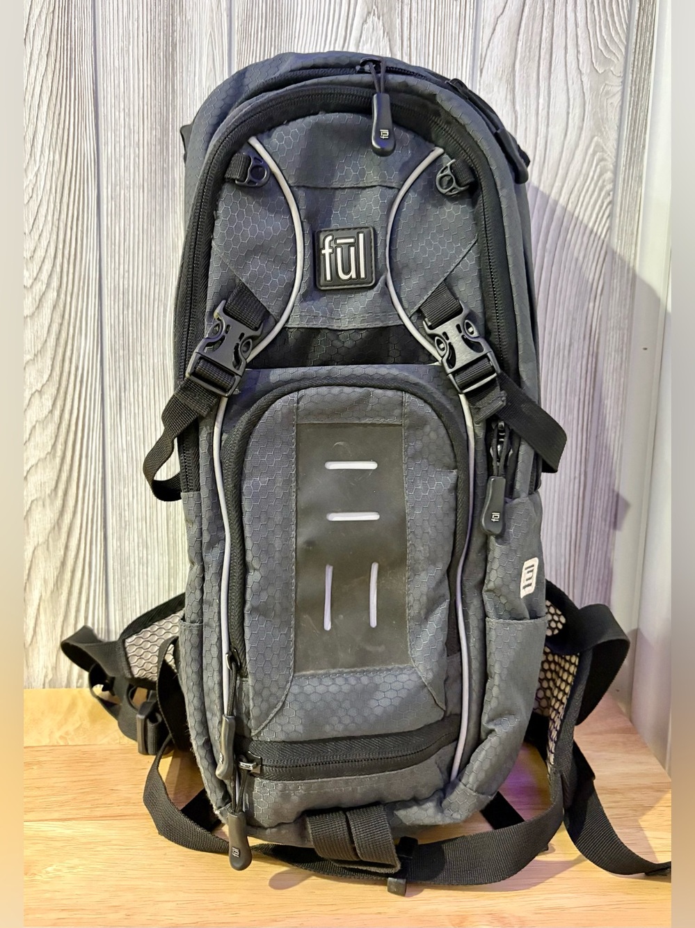 FUL Hydration Compatible Hiking Backpack Green Gray Multi Pocket Daypack Travel